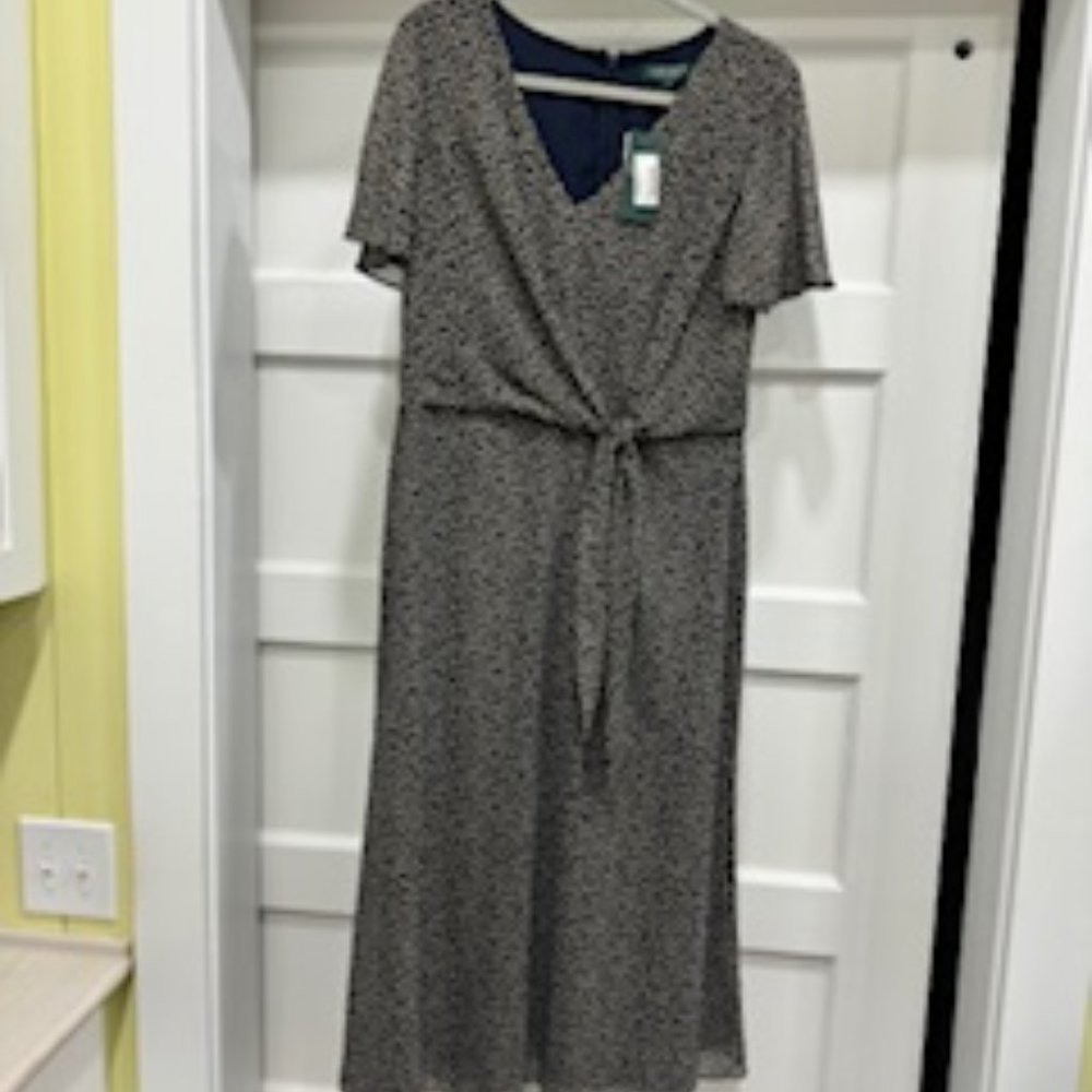Ralph Lauren Women's Tie Front Casual Dress. Size 10, Navy